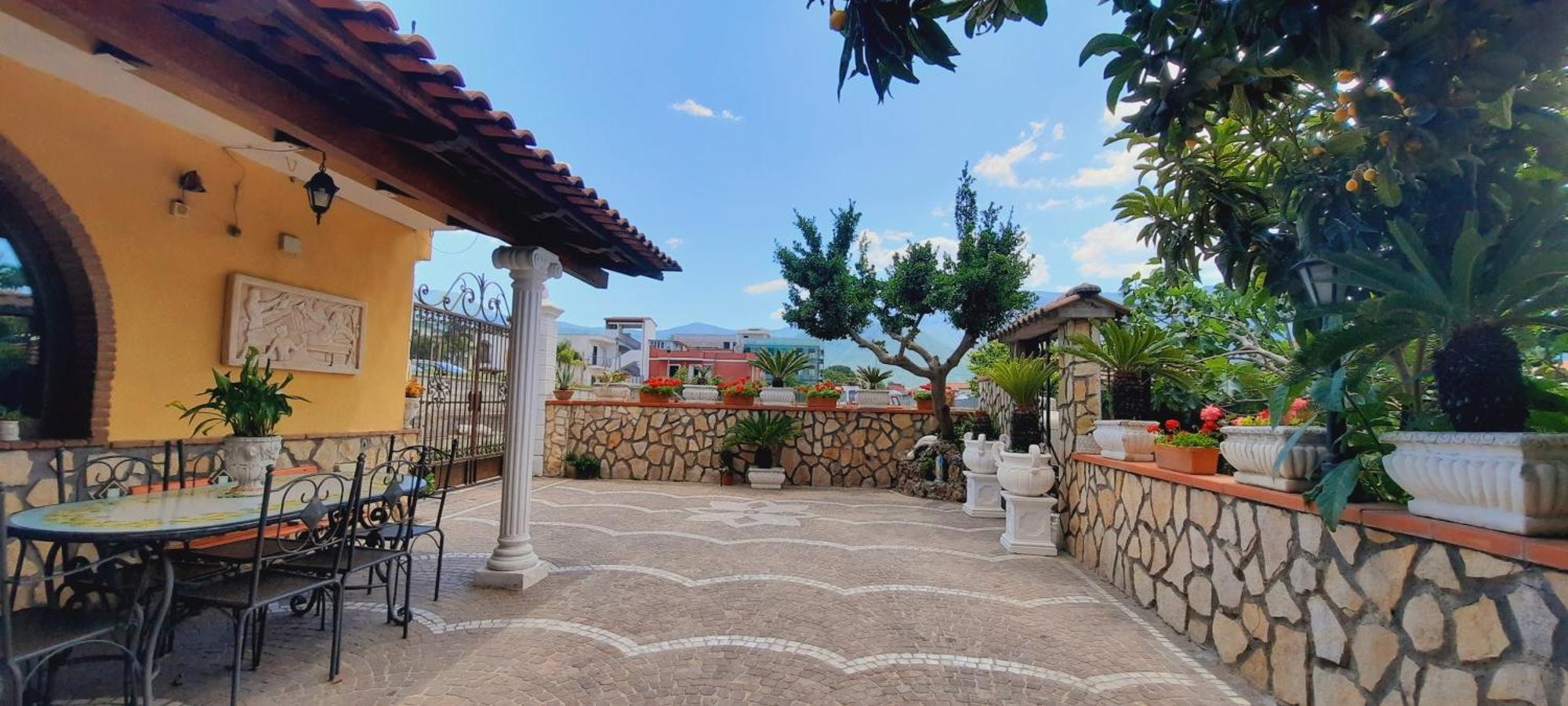 Buonocore Rooms Santa Maria La Carita Экстерьер фото