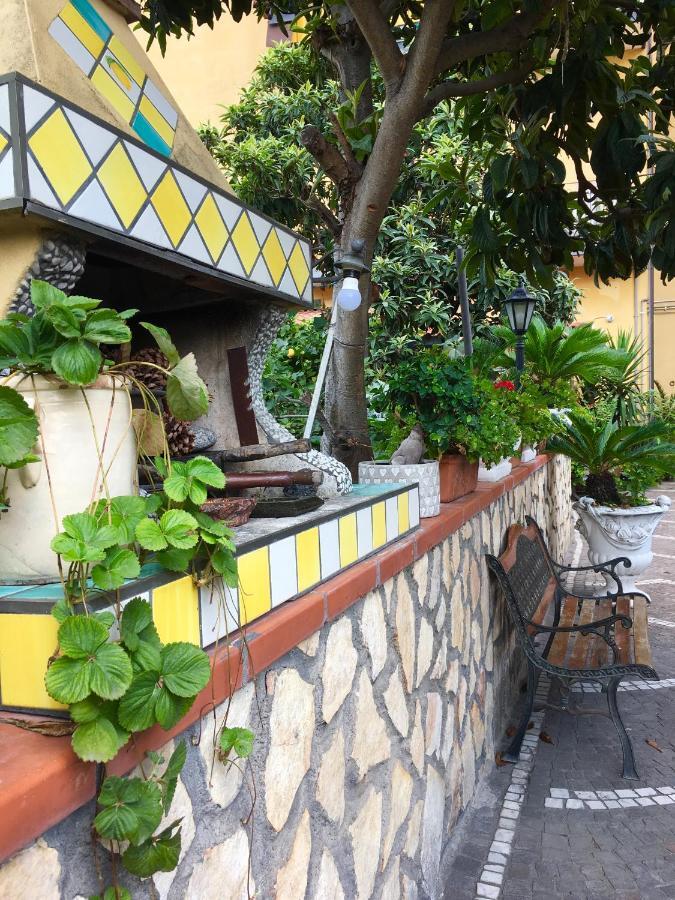 Buonocore Rooms Santa Maria La Carita Экстерьер фото